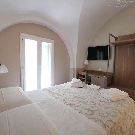 Opera Relais 85 Bed & Breakfast Messina Exterior photo